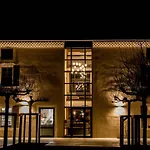 Garenne Hotel