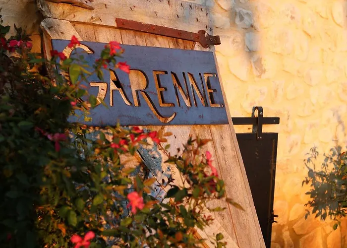 Garenne Hotel *